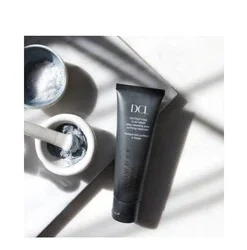 DCL Dermatologic Detoxifying Clay Mask 8 DCL Dermatologic Detoxifying Clay Mask -Elemis Shop Detoxifying Clay Mask add2 37662 1617 general